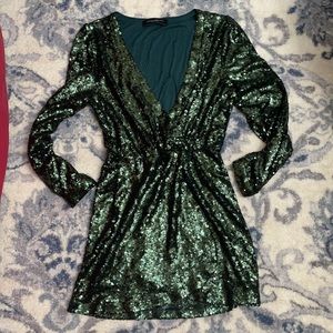 Akira black label emerald sequin long sleeve wrap mini dress
